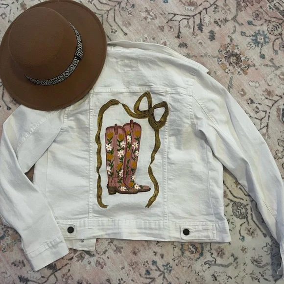 🎀Hand Painted White Denim Jacket with Floral Boot Design - Picture 3 of 13